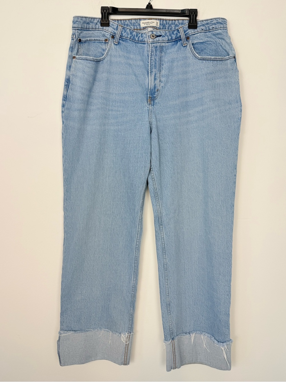 Abercrombie and Fitch 90’s High Rise Relaxed Jeans. Cuffed. Size 18. /34.